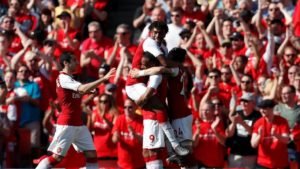 ARSENAL PLAYERS CELEBRATE AFTER SCORING TODAY AGAINST BURNLEY 