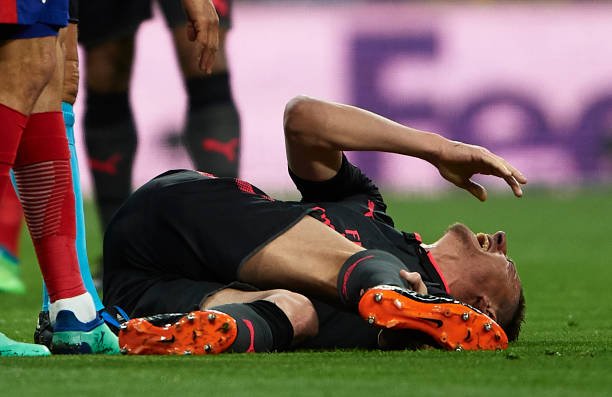 LAURENT KOSCIELNY INJURED
