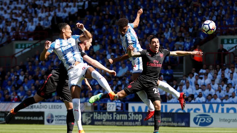 ARSENAL VS HUDDERSFIELD TOWN